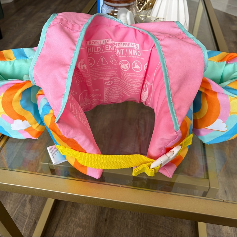 Speedo Kids Pink "Sun Kissed" Floatation Vest with Matching Arm Bands - Picture 2 of 5